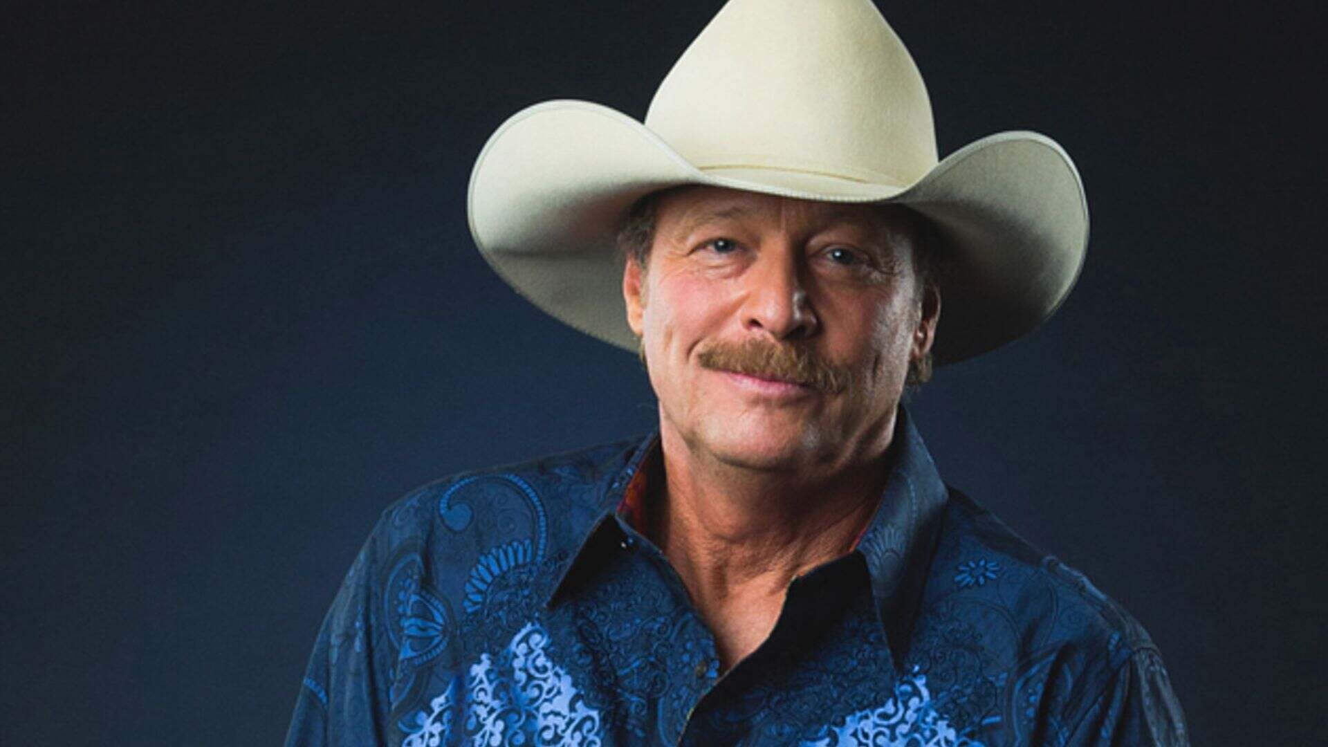 Alan Jacksons Inspiring Journеy Navigating Alan Jackson Hospitalized 